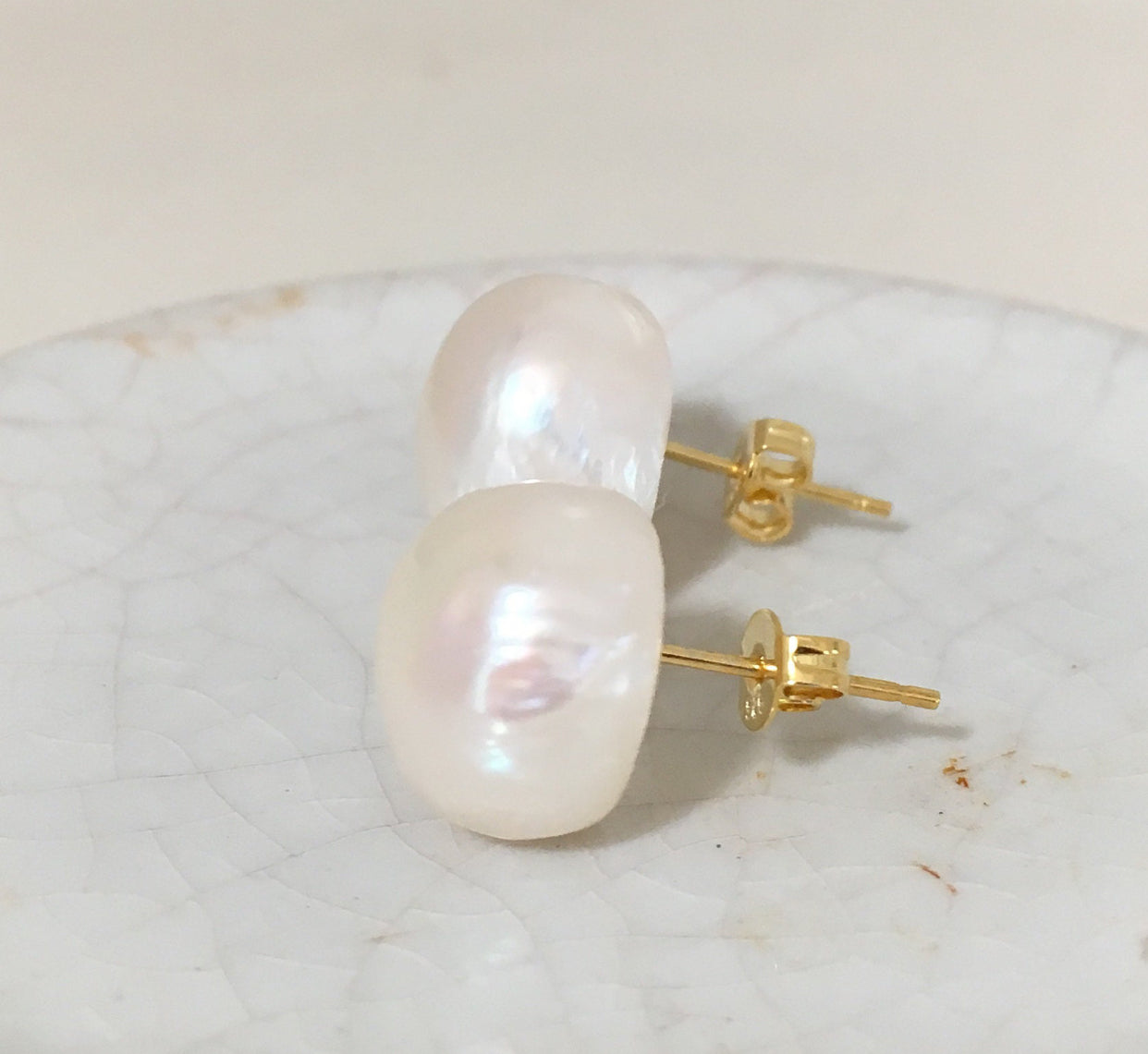 Timeless White Lustruous Pearls Studs- 18K Gold