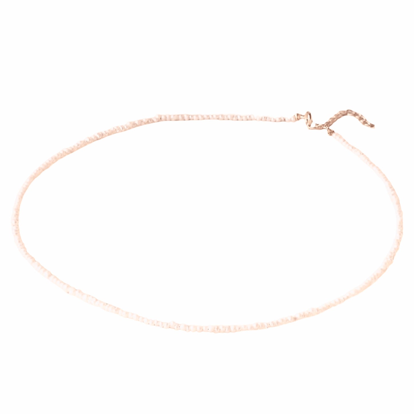 Sana – Textured Pearl Choker with Gold Clasp