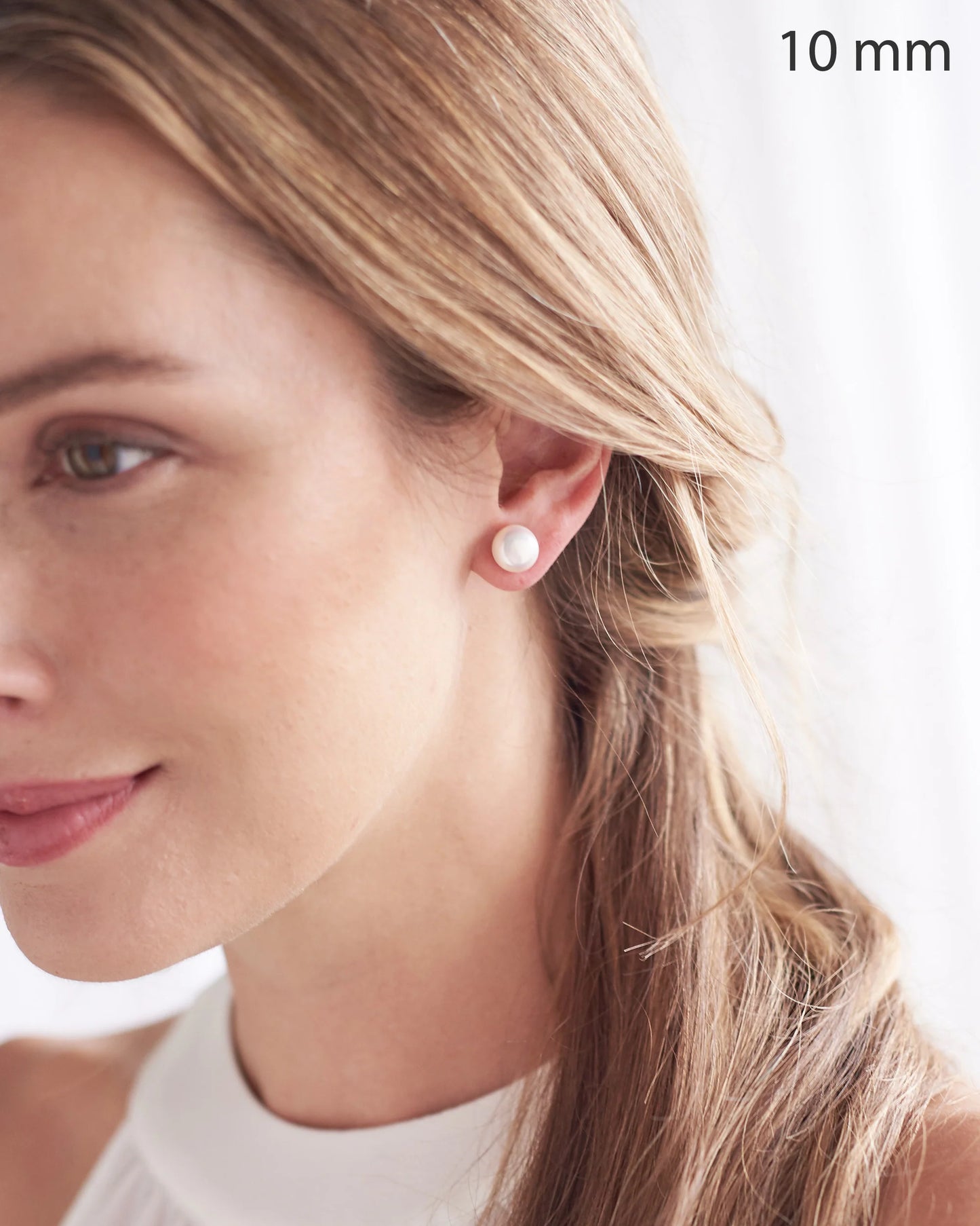 18K Solid Gold Earring Natural Pearl stud