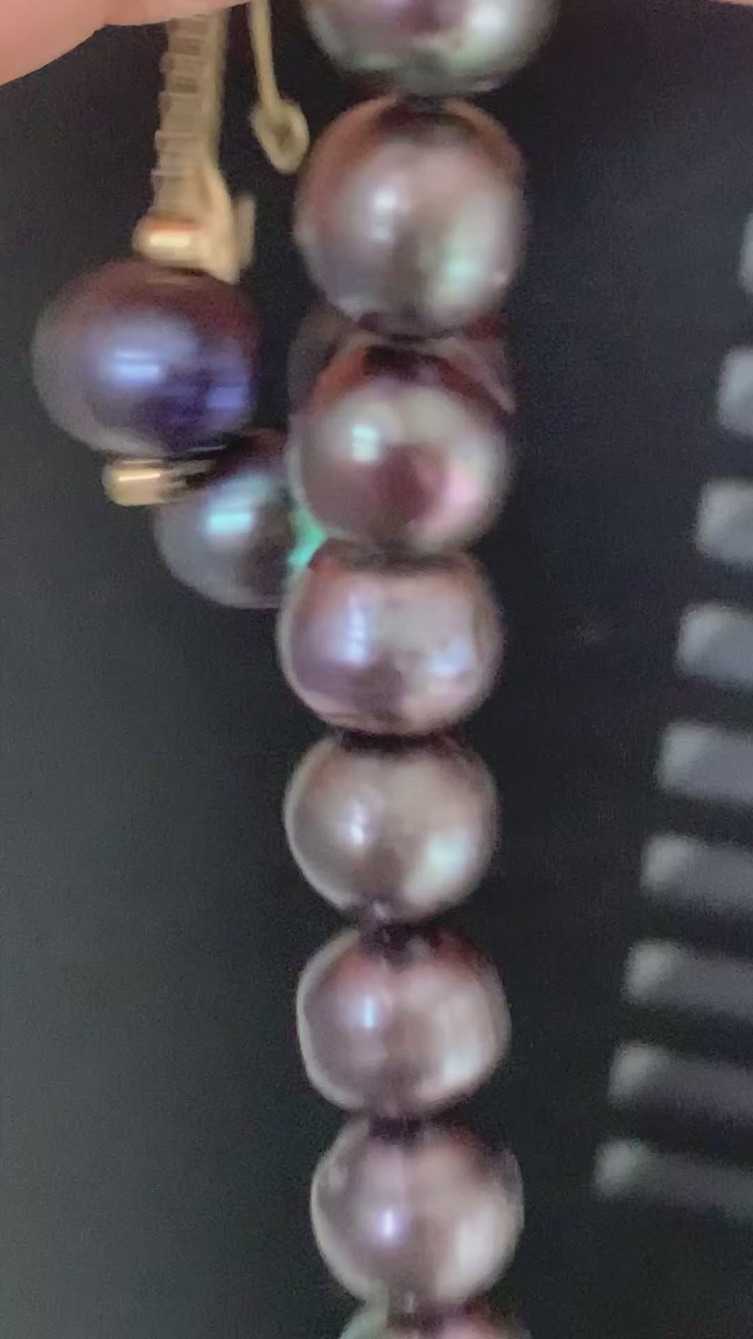 【BLACKPURPLE】Petit B Pearl Layered Necklace BLACKPURPLE】Petit B Pearl Layered Necklace (BLACKPURPLE